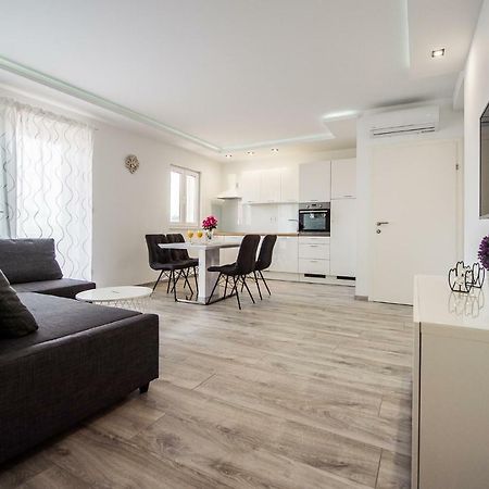 Solin Apartments Praetorium 외부 사진